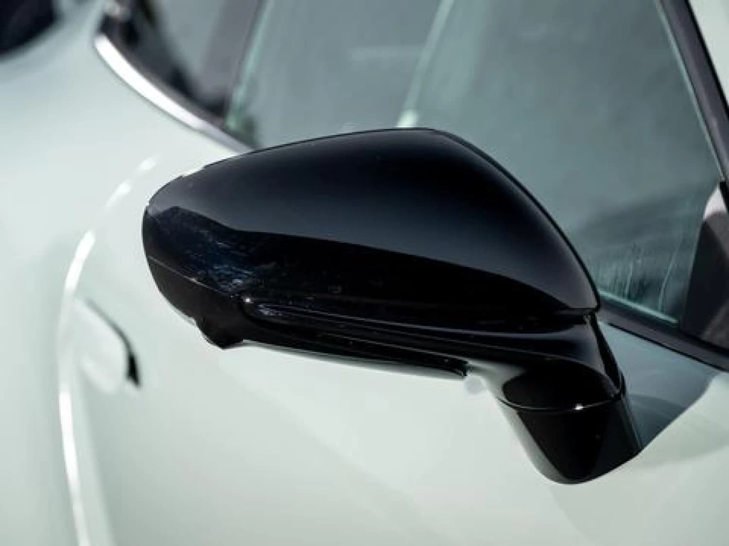 Porsche 911 T-Hybrid 992 Carrera GTS PDK - фото 48