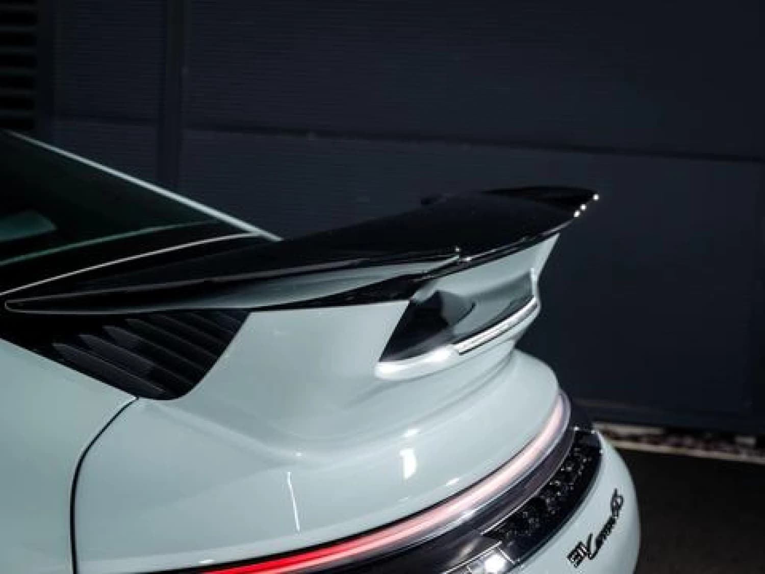 Porsche 911 T-Hybrid 992 Carrera GTS PDK - фото 21