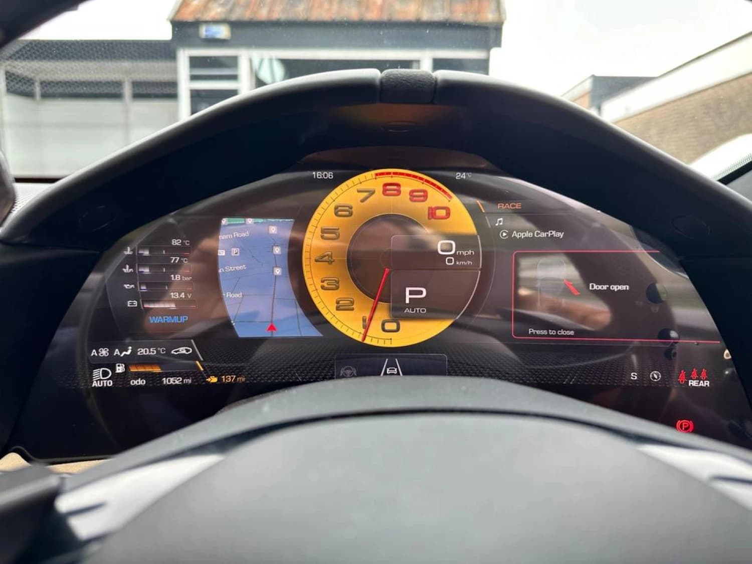 Ferrari Roma V8 Spider F1 DCT - фото 24