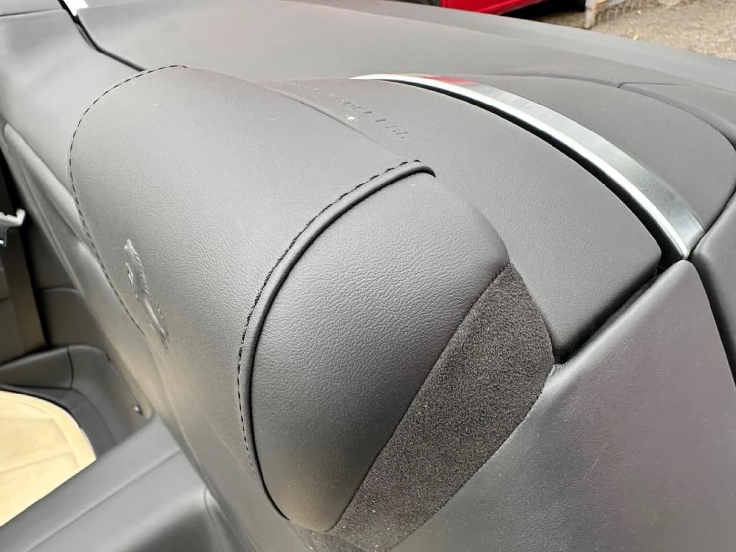 Ferrari Roma V8 Spider F1 DCT - фото 32